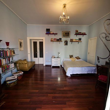 Bed and Breakfast Salotto Sommer à Naples Extérieur photo