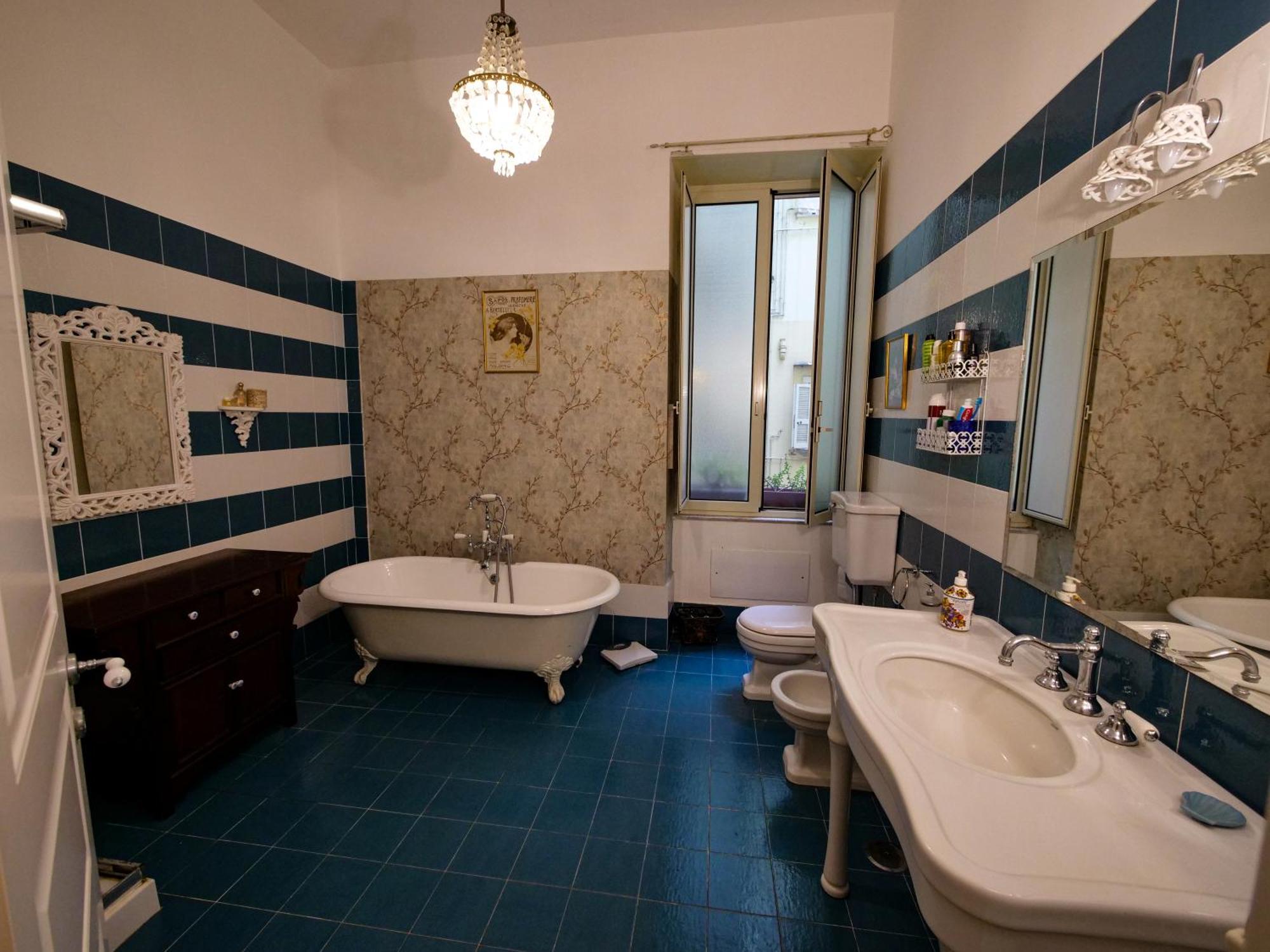 Bed and Breakfast Salotto Sommer à Naples Extérieur photo